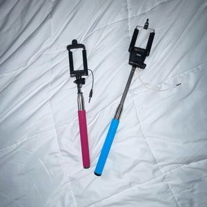 selfie sticks for content creator